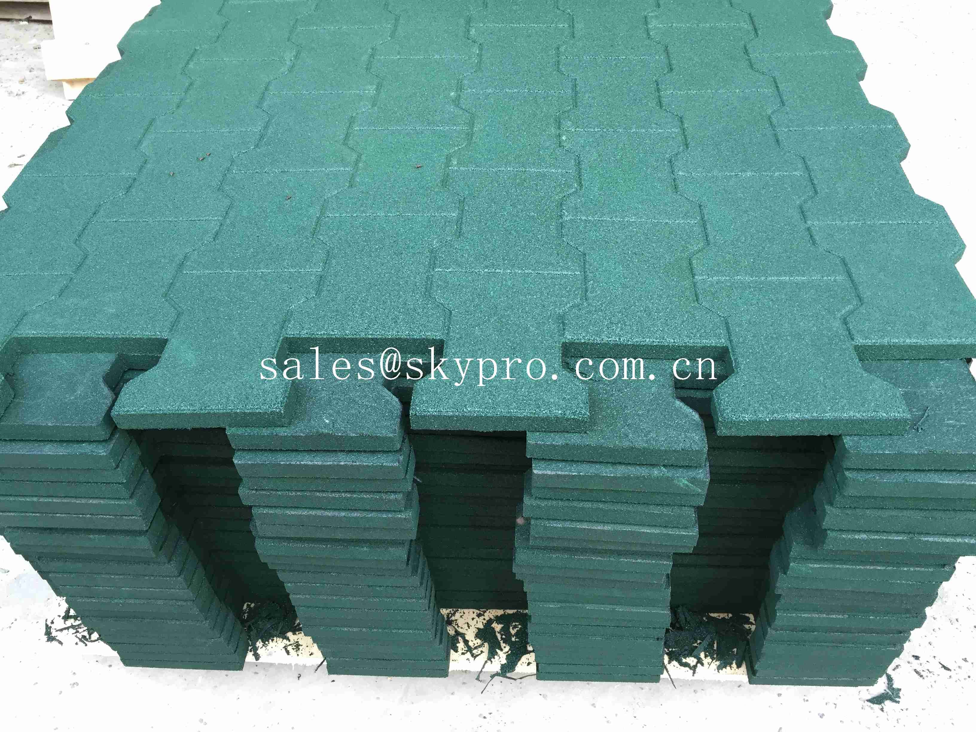 Driveway Rubber Patio Pavers Anti Slip Recycled Rubber