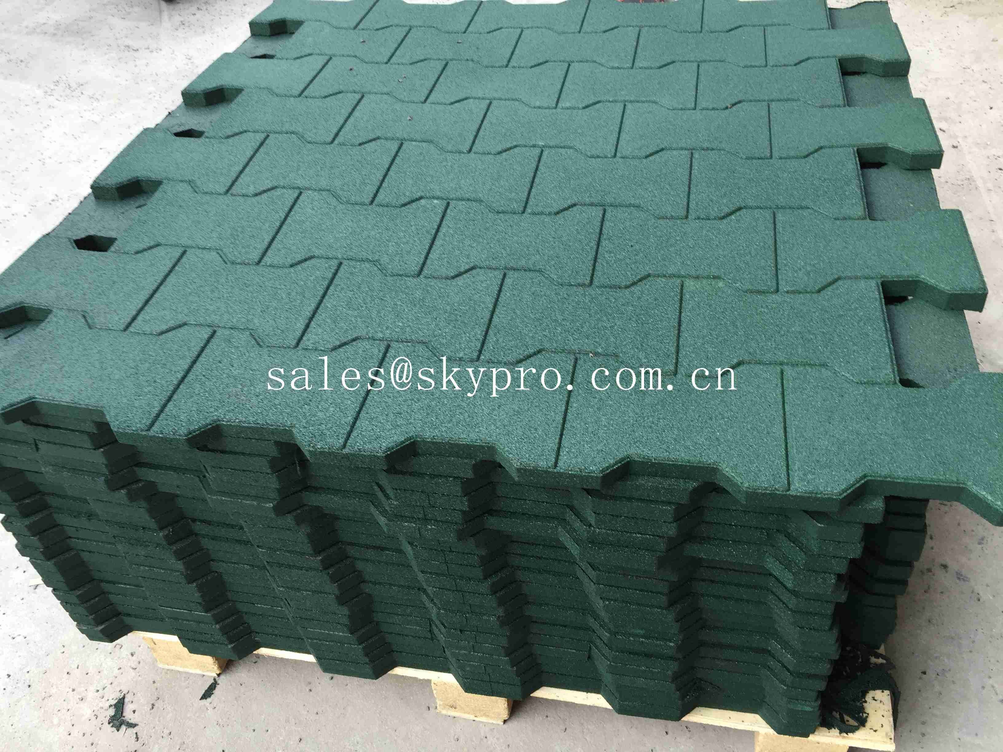 Driveway Rubber Patio Pavers Anti Slip Recycled Rubber