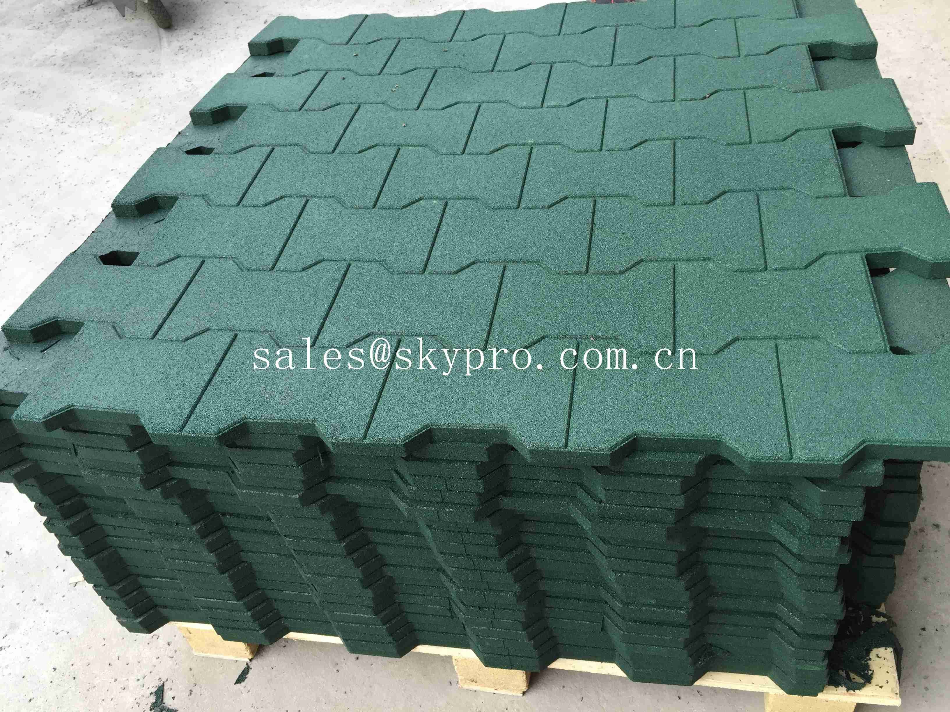 Driveway Rubber Patio Pavers Anti Slip Recycled Rubber