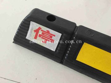 Yellow Striped Molded Rubber Products Wheelstop Parking Lots Garage Car Stop Blocks