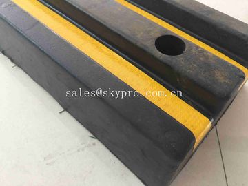 1000 * 190 * 90mm Molded Rubber Products Yellow Rubber Collision Proofbar