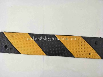 Driveways / Parking Lots Safety Road Speed Bumps Reflective Recycled Rubber