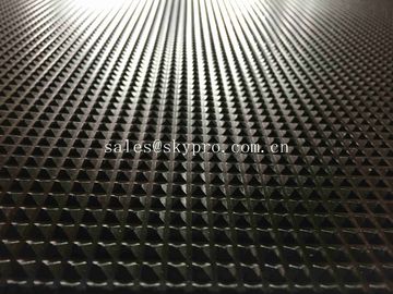 Commercial Black Pyramid Pattern Rubber Flooring Matting For Anti - Skidding