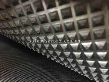 Commercial Black Pyramid Pattern Rubber Flooring Matting For Anti - Skidding