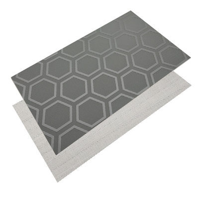 2 Ply non-slip wear-resistant hexagon six-bar pattern pvc conveyor belt