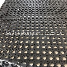 Anti Slip / Anti Fatigue Interlocking Porous Rubber Floor Mat , Thickness 8mm - 50mm