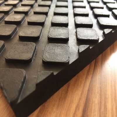 8mm Thickness Double Side Heavy Duty Rubber Horse Stall Mat with Square Hexagon Pattern
