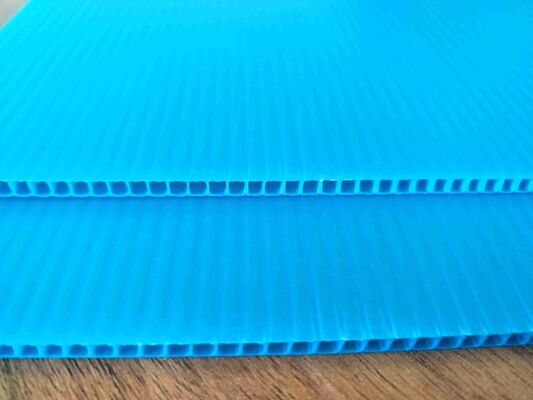 UV-proof Recyclable Waterproof Plastic Sheet Corrugated PP Sheet for Industrial Packaging