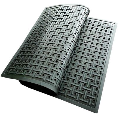 Wet Area Anti slip Drainage Hole Rubber Flooring Mat for Industrial Kitchen Workshop