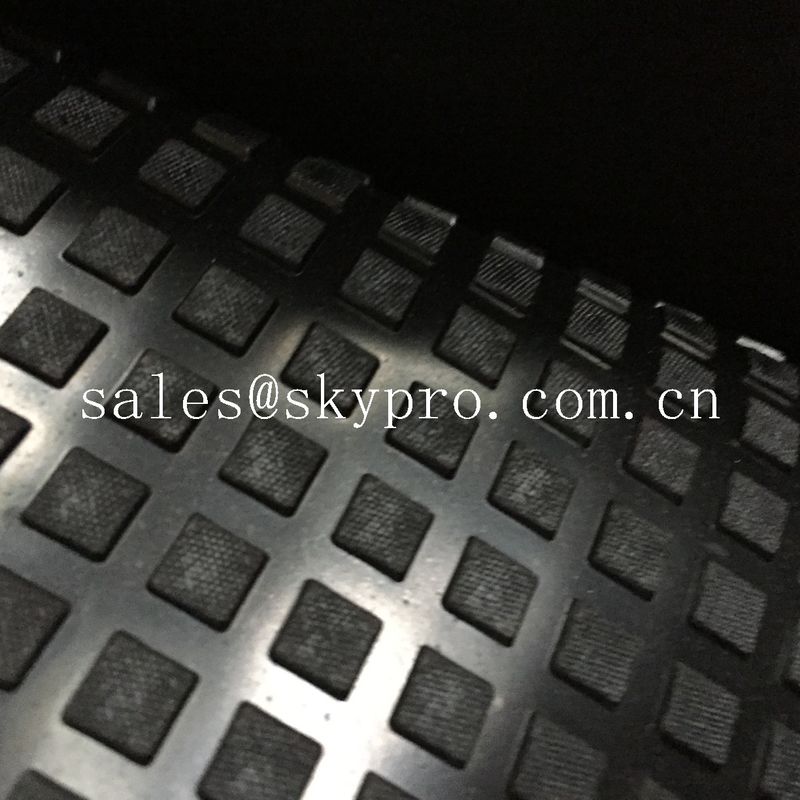 Solid Square Heavy Duty Rubber Mat With Water Proof Black Color Emboss Top IR Butyl