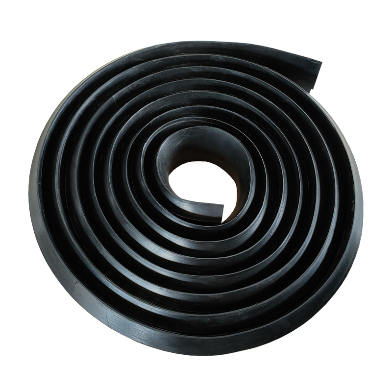 Neoprene Rubber Skirting Board with 70 Shore A Hardness 300% Elongation at Break and 2.5 ~ 6.0 Mpa Tensile Strength